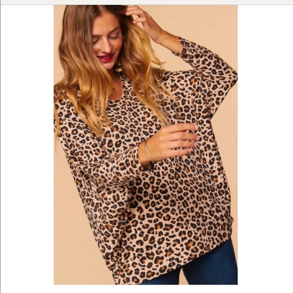 10 Haptics Plus Leopard Animal Print V-Neck Dolman - Picture 5 of 6